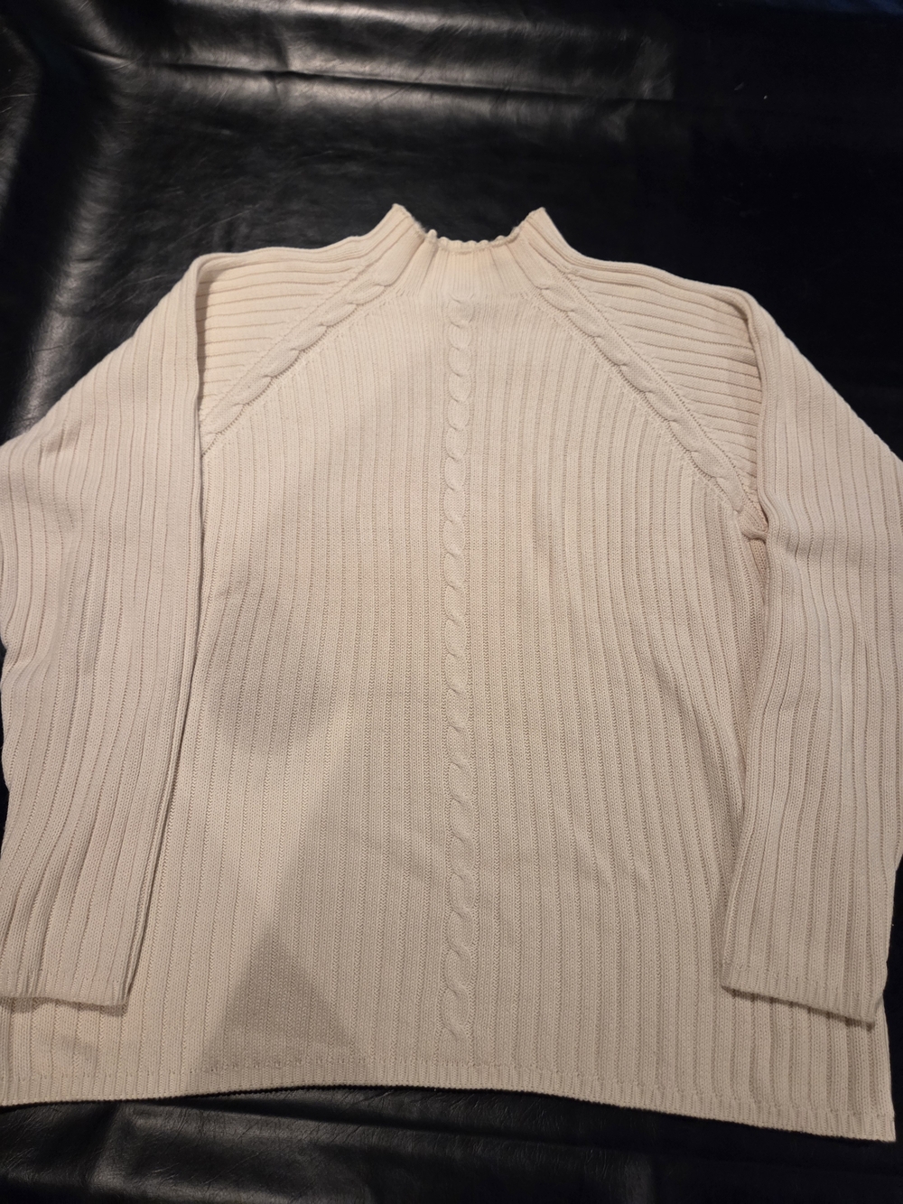 Bachrach Cream Ribbed Cable Turtleneck Sweater Vintage